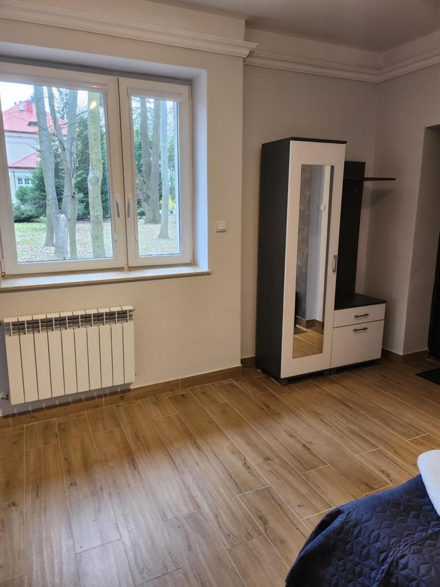 Willa Park Ostrowiec Swietokrzyski Bagian luar foto
